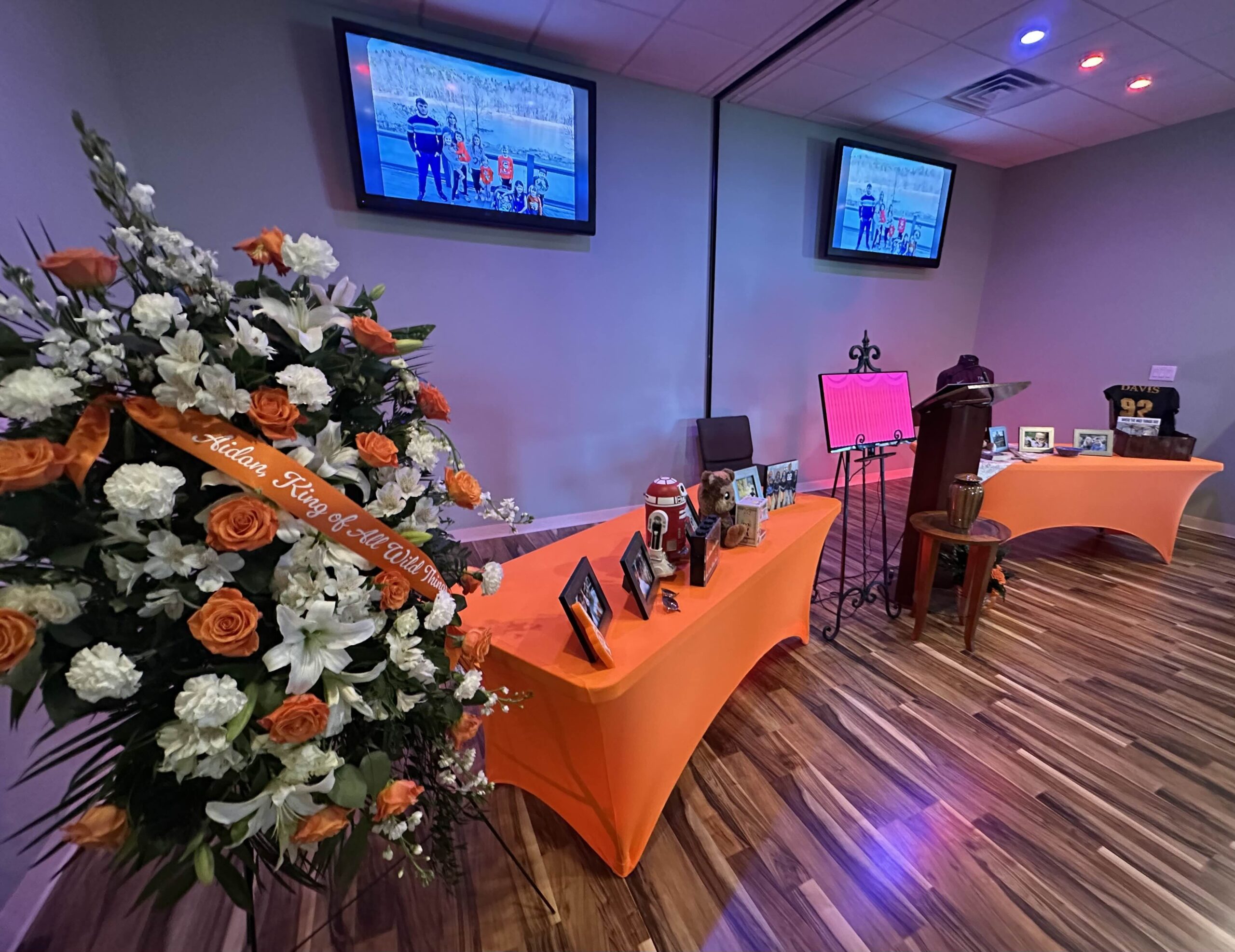 Trinity Memorial Funeral Home serving Greeneville, Tennessee